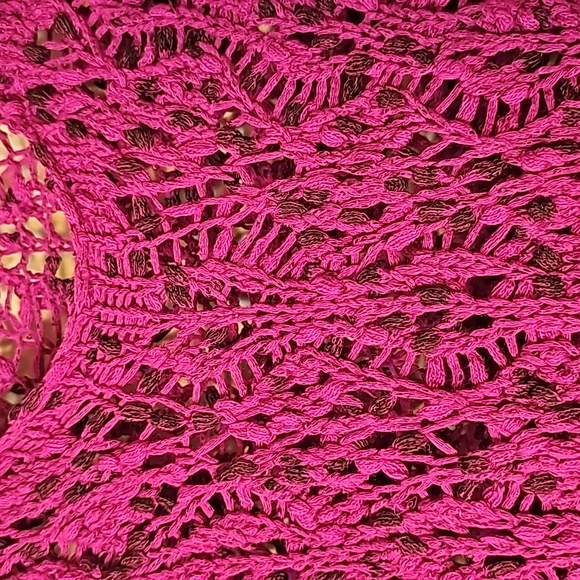 ZOZO Crochet Scoop Neck Sweater Vivid Magenta Size Large NWT - Picture 3 of 6